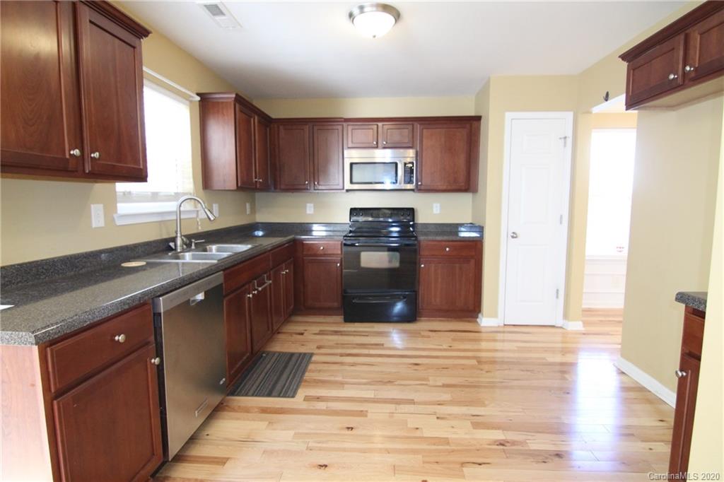 5229 Sunriver Road Gastonia, NC 28054 - Photo 16 of 48 Gallery Image 16