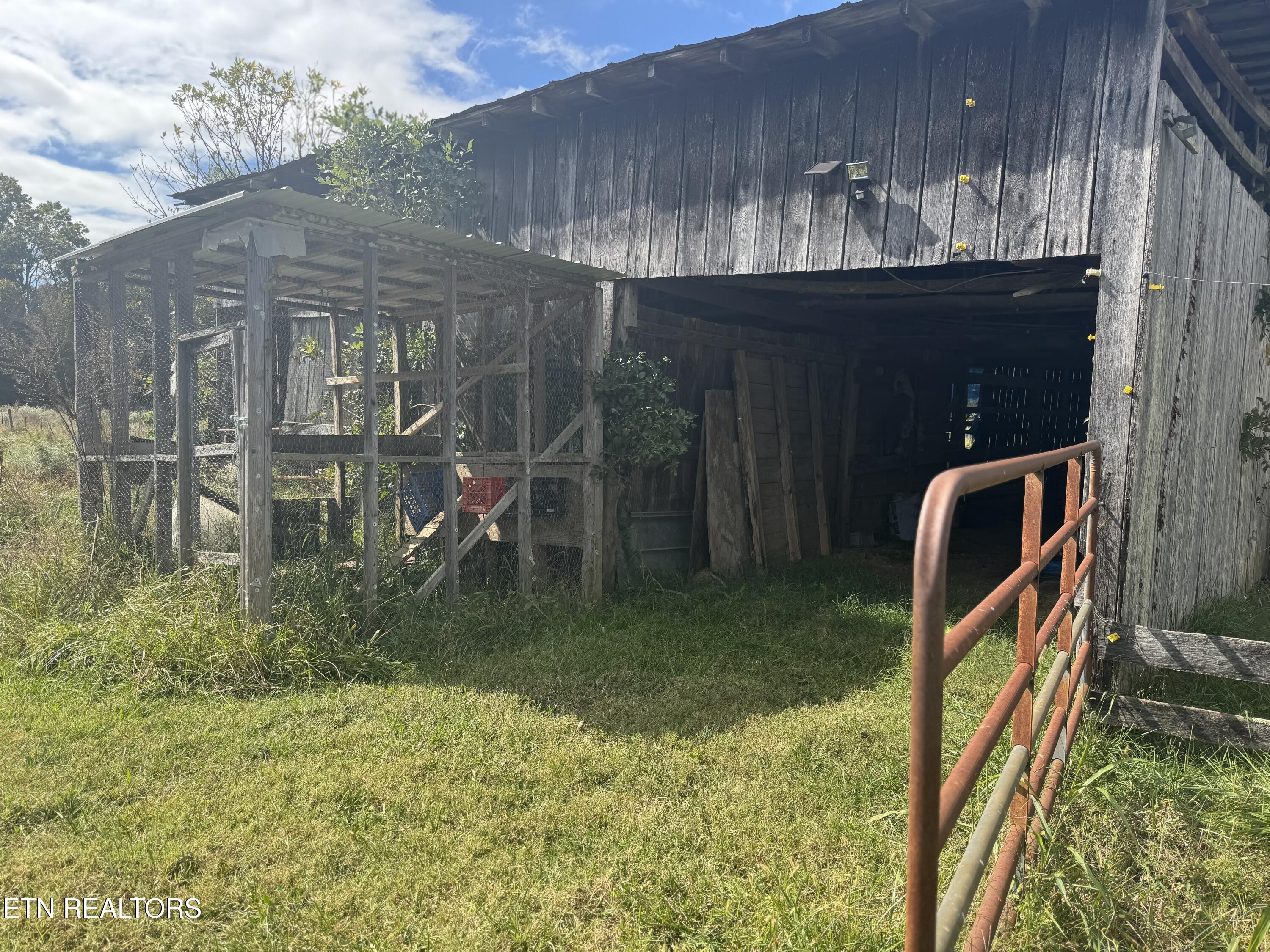 995 Gilbreath Mill Road Mosheim, TN 37818 - Photo 24 of 37 IMG_0225