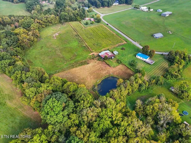 $425,000 | 995 Gilbreath Mill Road, Mosheim, TN 37818