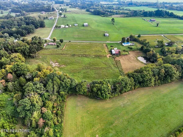 $425,000 | 995 Gilbreath Mill Road, Mosheim, TN 37818