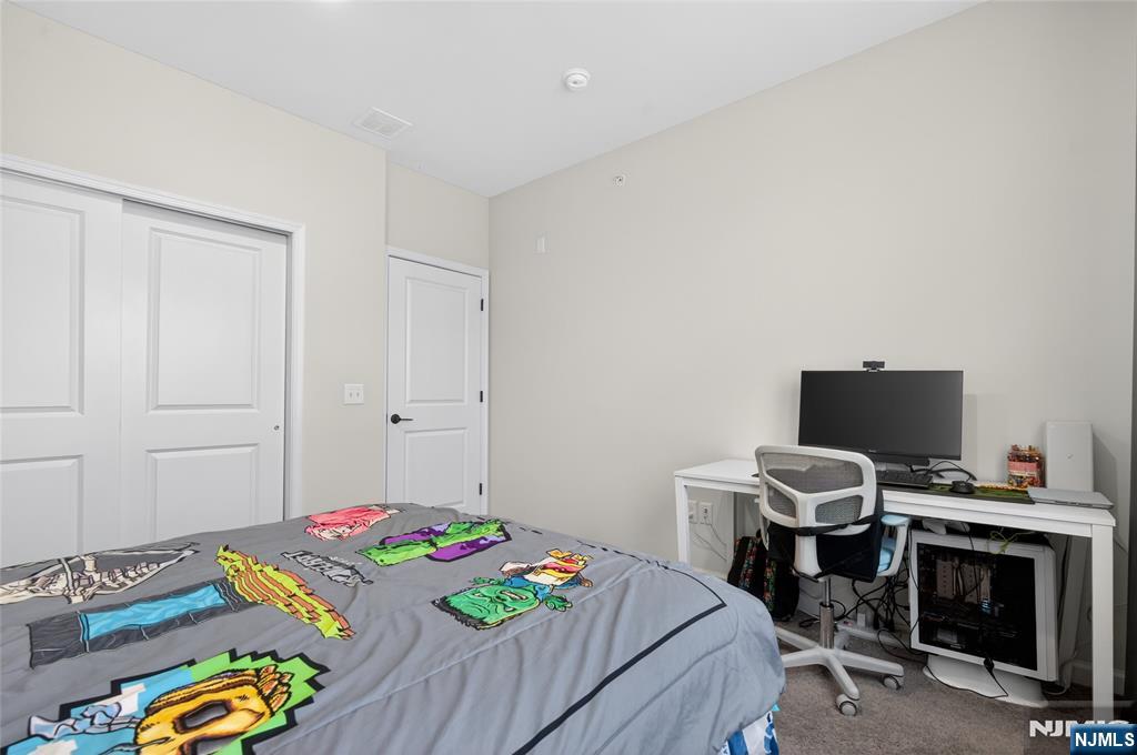 29 Arnold Drive Wood-Ridge, NJ 07075 - Photo 13 of 28