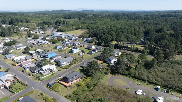 an aerial view of multiple house