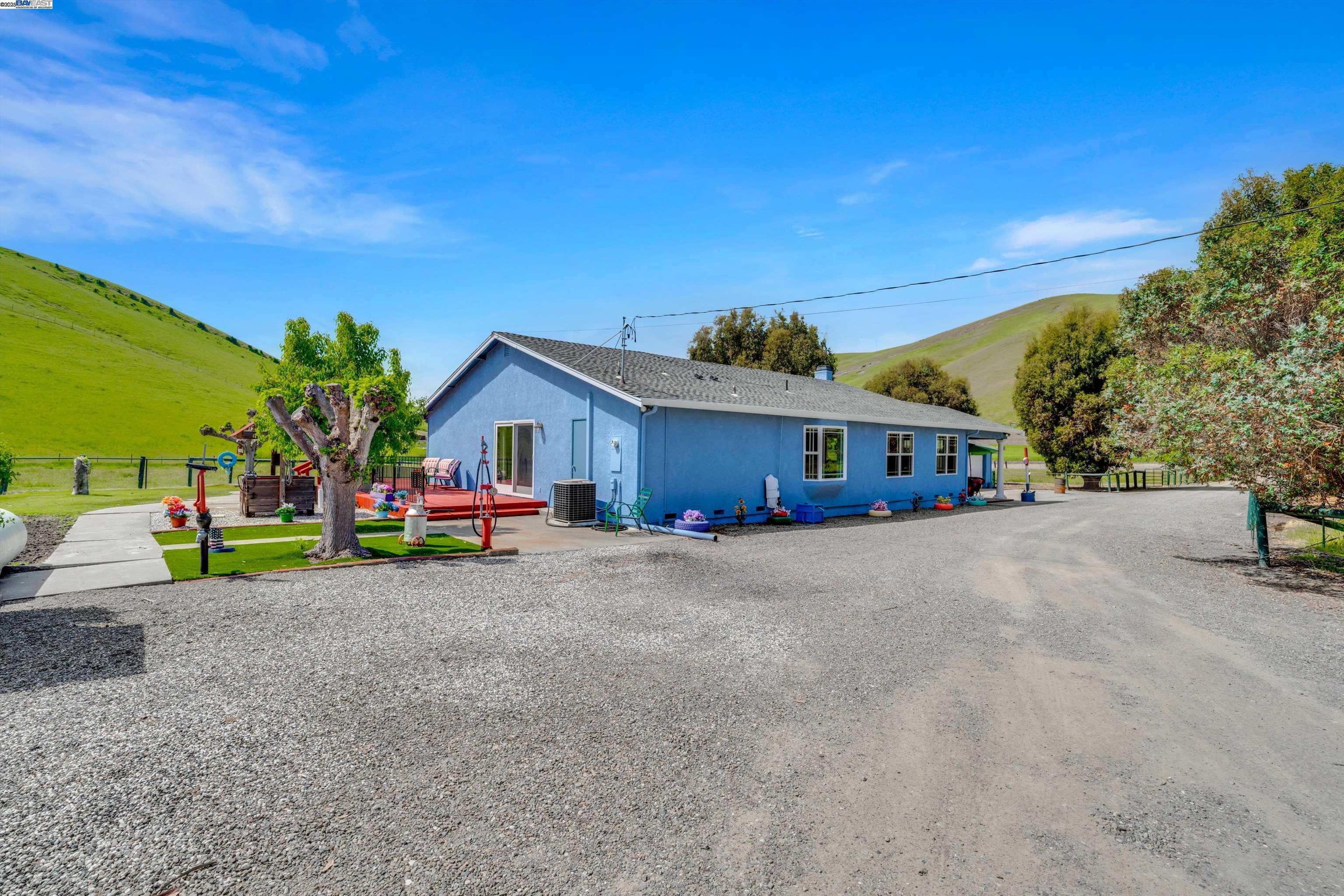 7033 Collier Canyon Road Livermore, CA 94551 - Photo 32 of 50