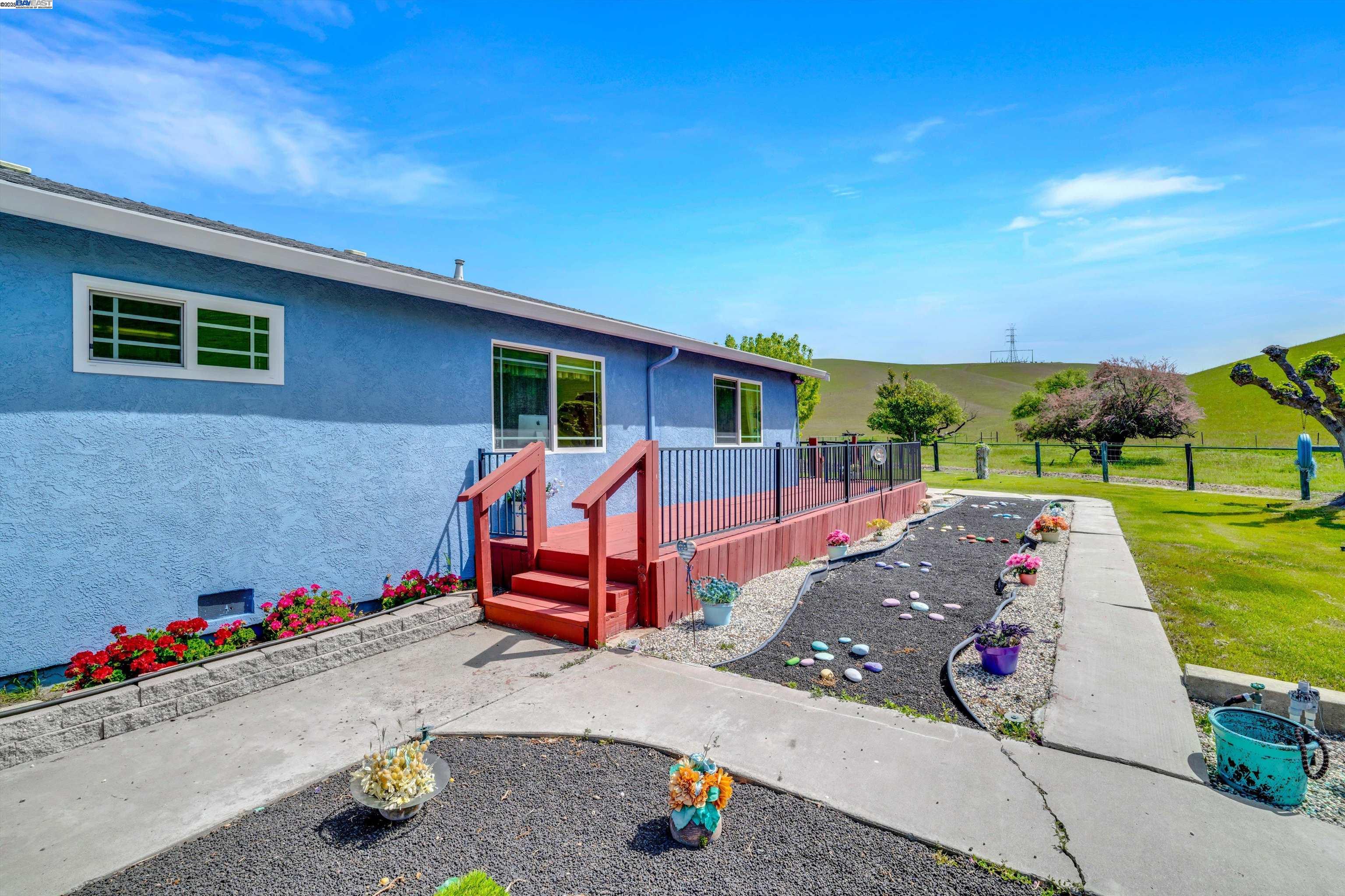 7033 Collier Canyon Road Livermore, CA 94551 - Photo 35 of 50