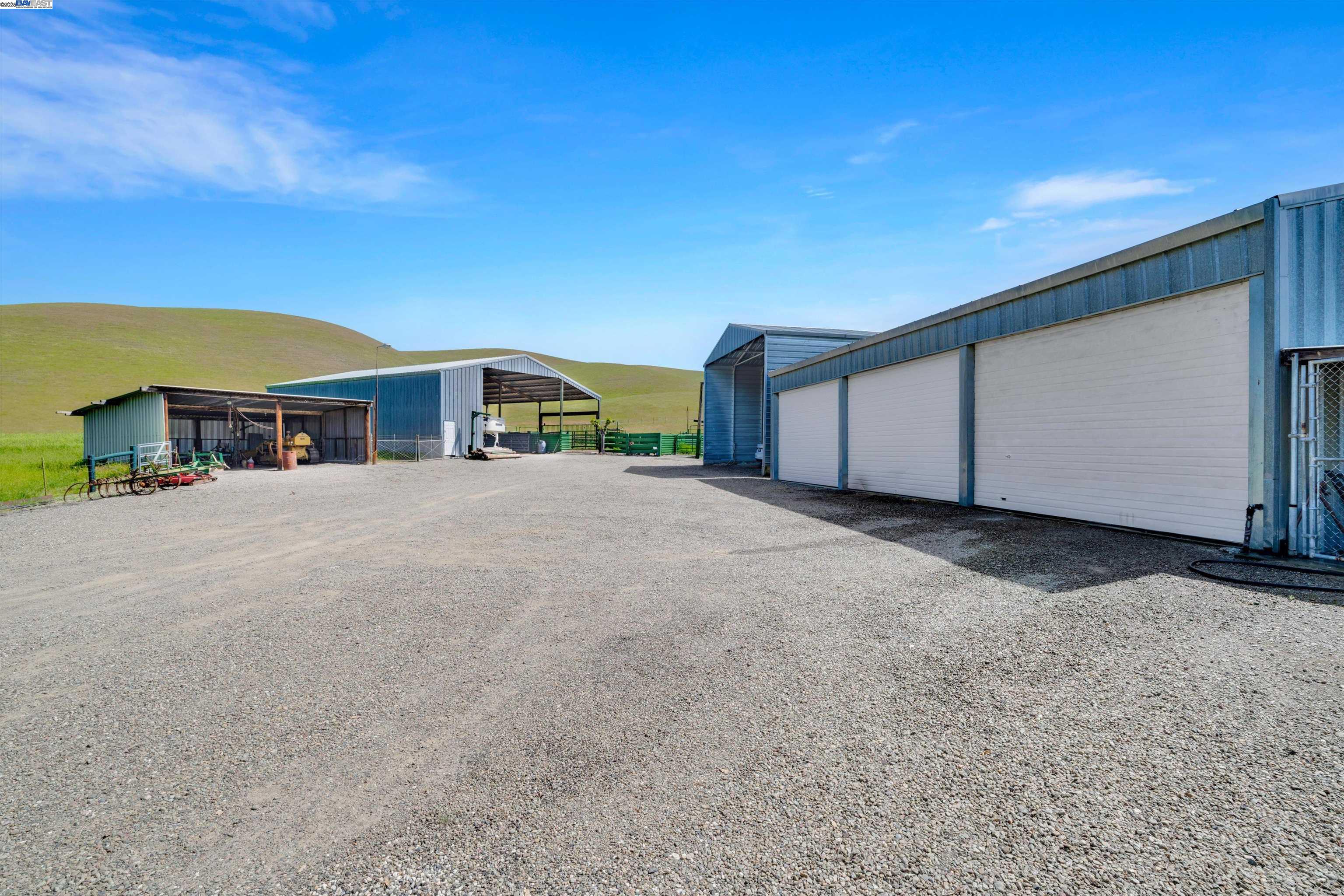 7033 Collier Canyon Road Livermore, CA 94551 - Photo 38 of 50