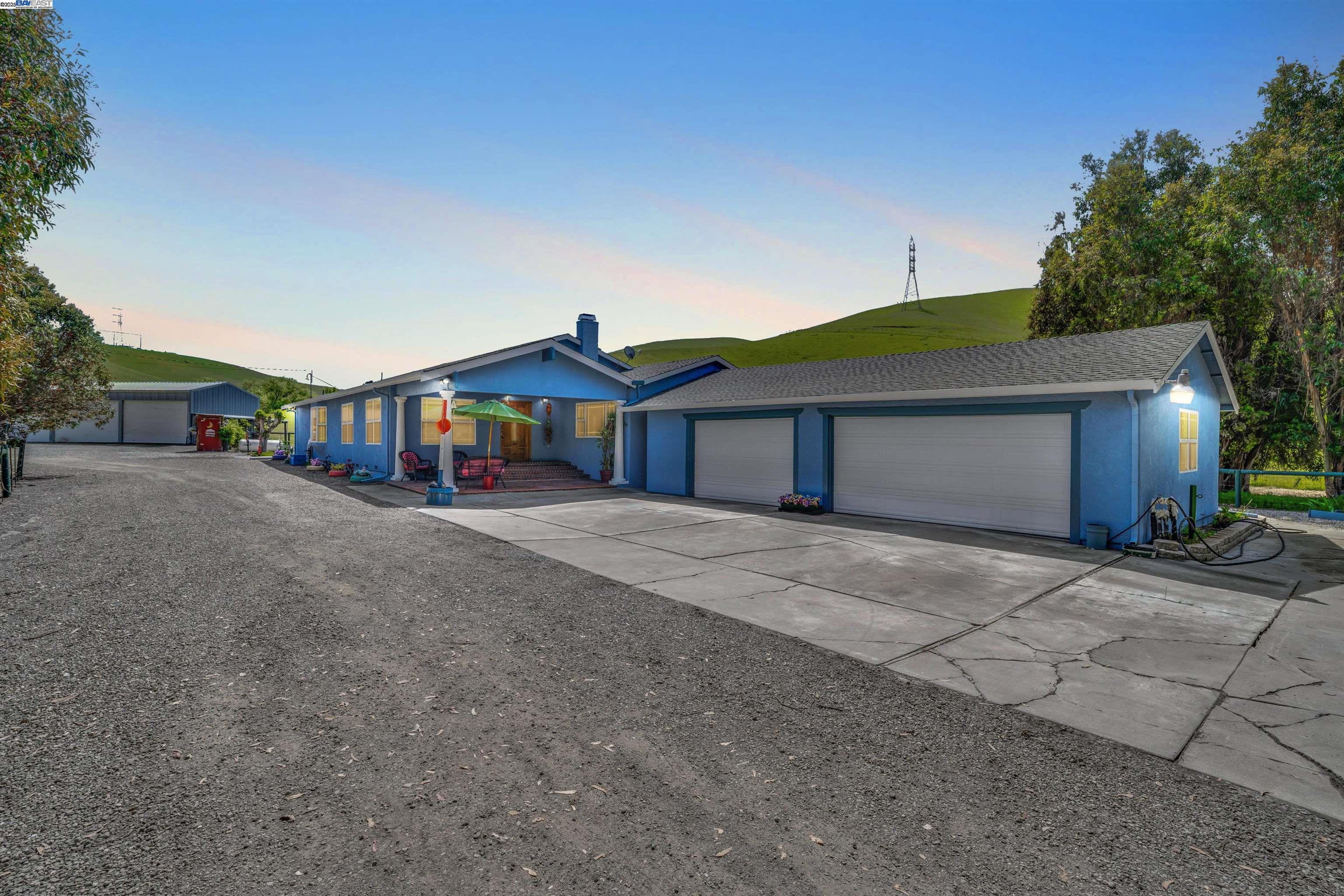 7033 Collier Canyon Road Livermore, CA 94551 - Photo 7 of 50