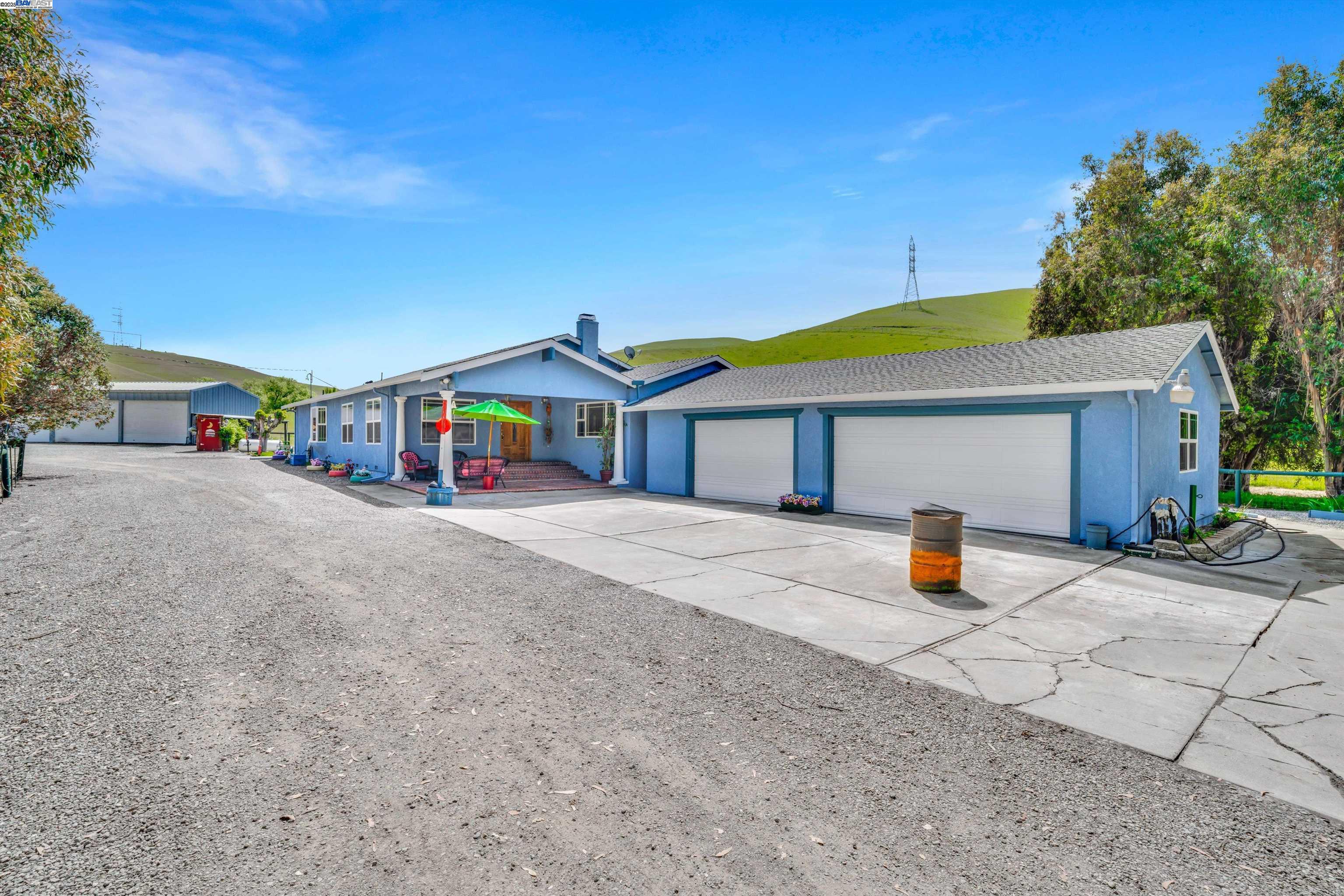 7033 Collier Canyon Road Livermore, CA 94551 - Photo 9 of 50