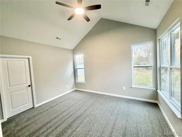 $291,500 | 207 Jimmy H Drive, Jonesburg, MO 63351