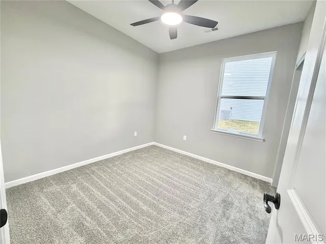 $291,500 | 207 Jimmy H Drive, Jonesburg, MO 63351