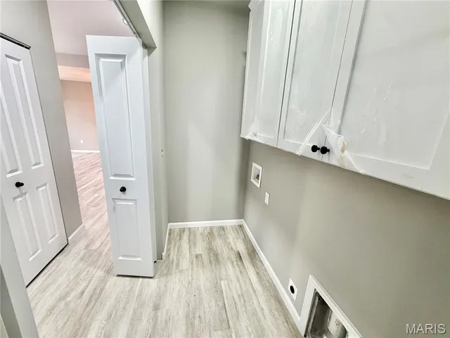 $291,500 | 207 Jimmy H Drive, Jonesburg, MO 63351