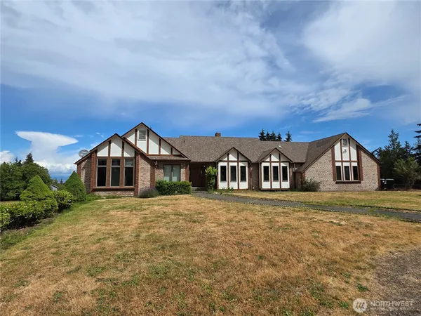 $829,999 | 1133 Olympus Street, Port Angeles, WA 98362
