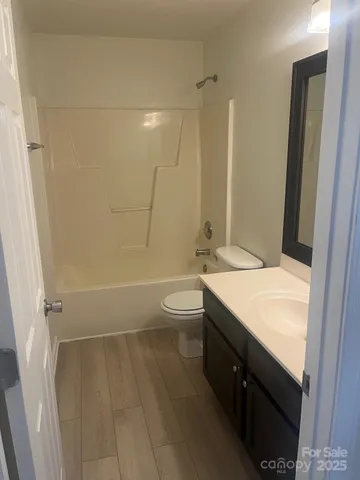 $370,000 | 1139 Vine Cliff Lane, Charlotte, NC 28214