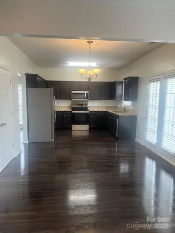 $370,000 | 1139 Vine Cliff Lane, Charlotte, NC 28214