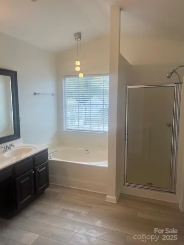 $370,000 | 1139 Vine Cliff Lane, Charlotte, NC 28214