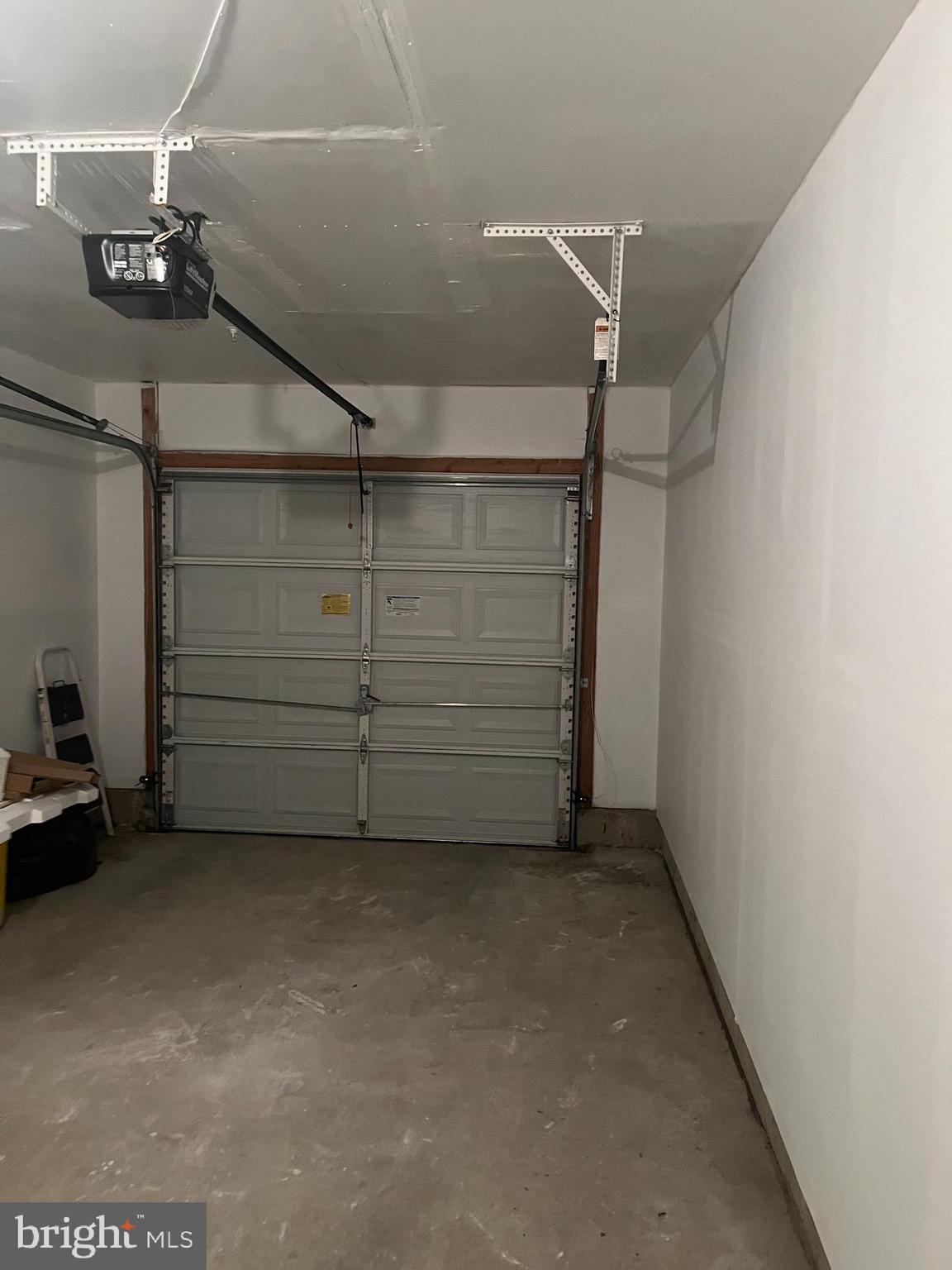 302 Lisa Way Cinnaminson, NJ 08077 - Photo 11 of 17