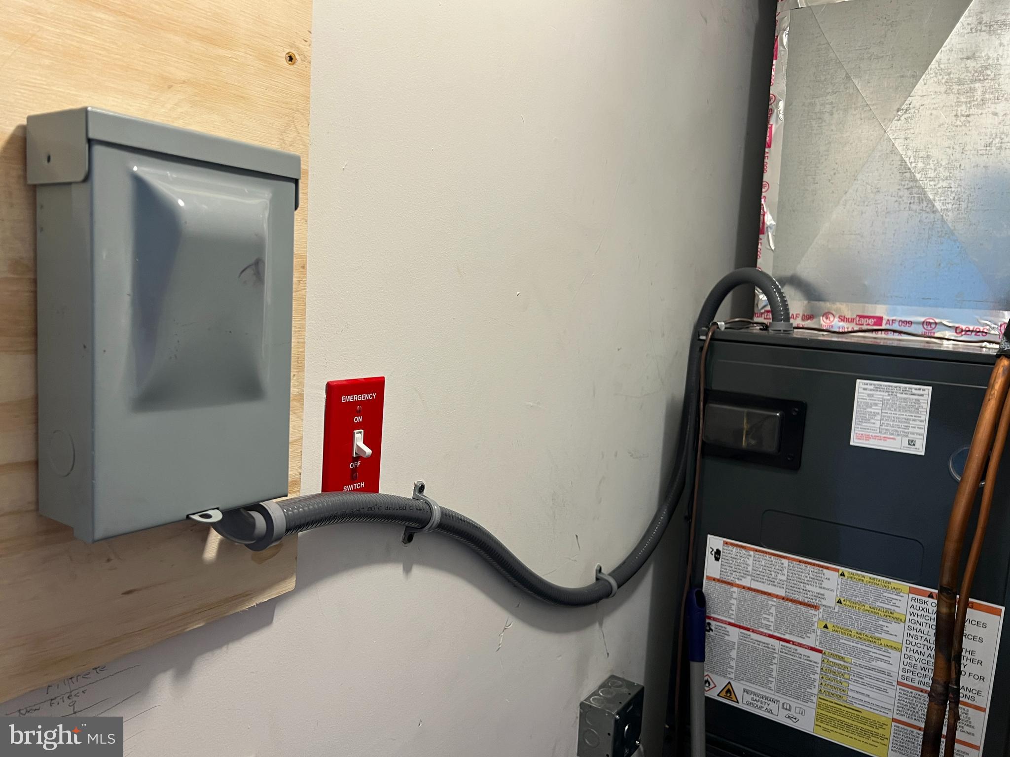 302 Lisa Way Cinnaminson, NJ 08077 - Photo 16 of 20