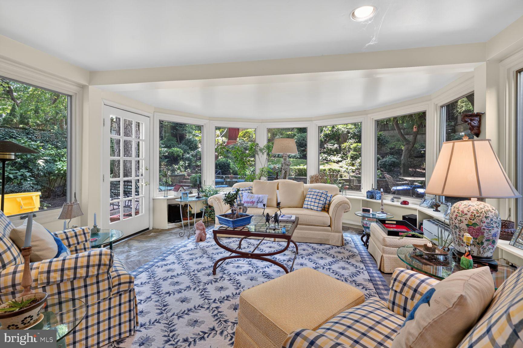 1670 Primrose Road Northwest Washington, DC 20012 - Photo 9 of 24 Gallery Image 9