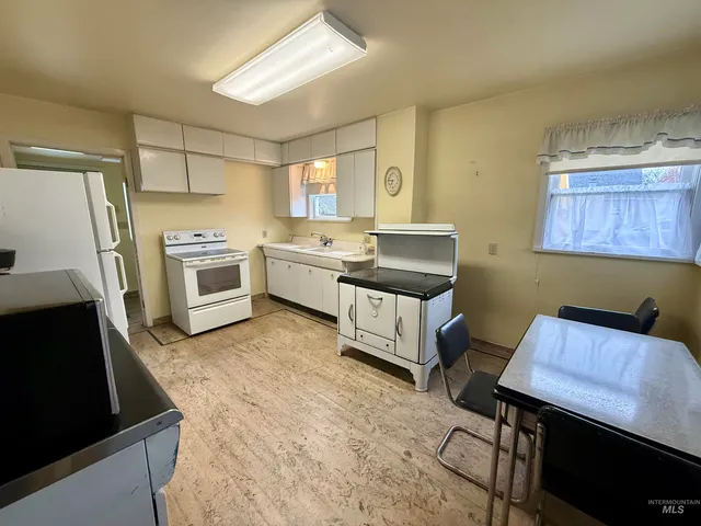 $325,000 | 1368 Chestnut Street, Clarkston, WA 99403