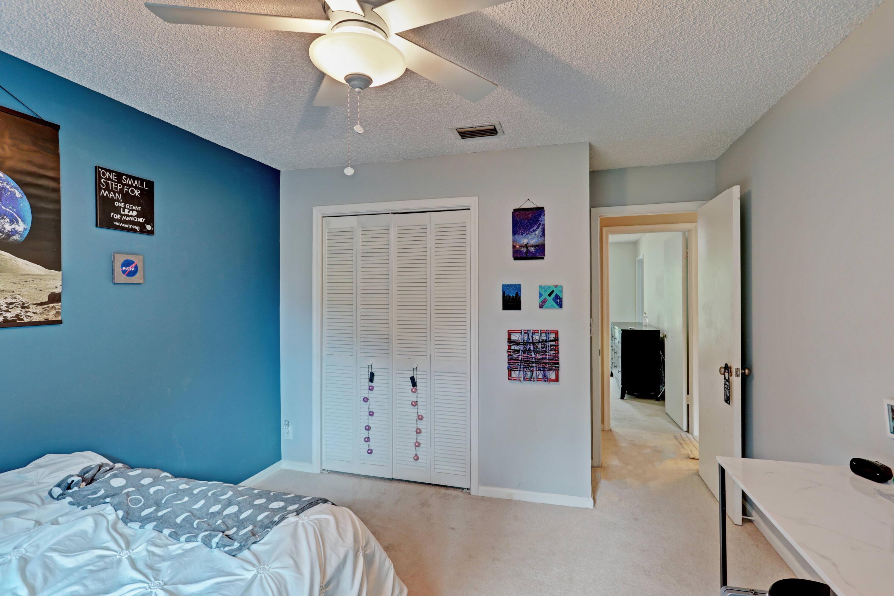 1096 Raintree Court Palm Beach Gardens, FL 33410 - Photo 17 of 26 27_img_0911_2_3_4_5_6_7
