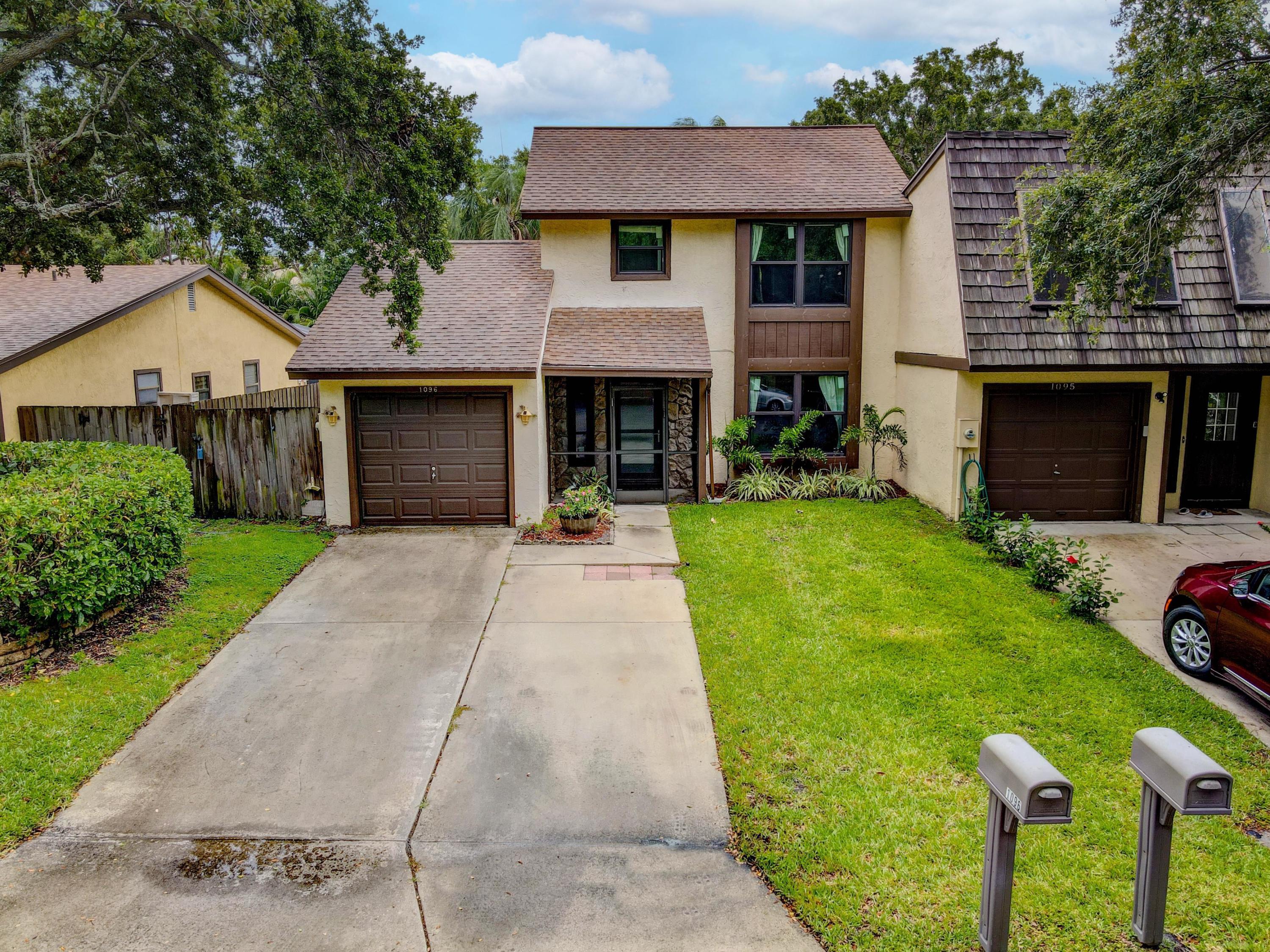 1096 Raintree Court Palm Beach Gardens, FL 33410 - Photo 23 of 26 37_dji_0896_897_898_899_900