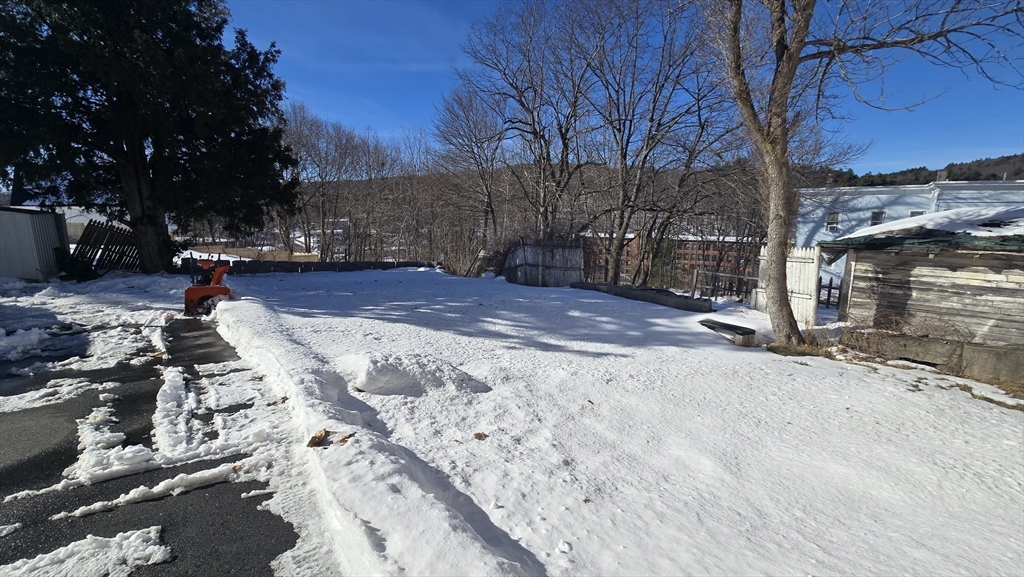 29 Beech Street, Unit 1 Fitchburg, MA 01420 - Photo 24 of 25