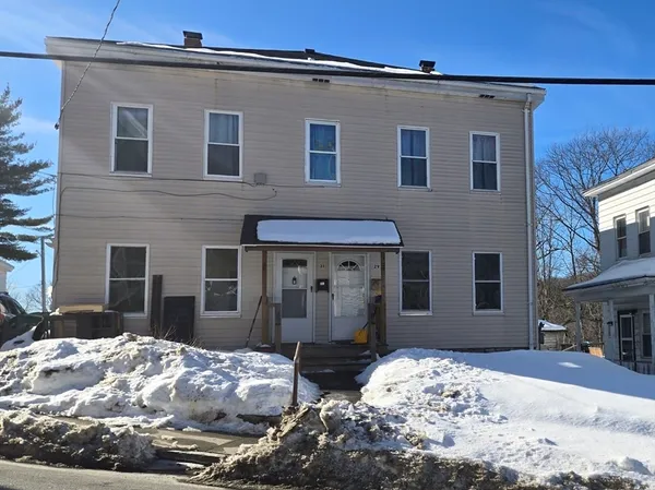 $2,400 | 29 Beech Street, Unit 1, Fitchburg, MA 01420