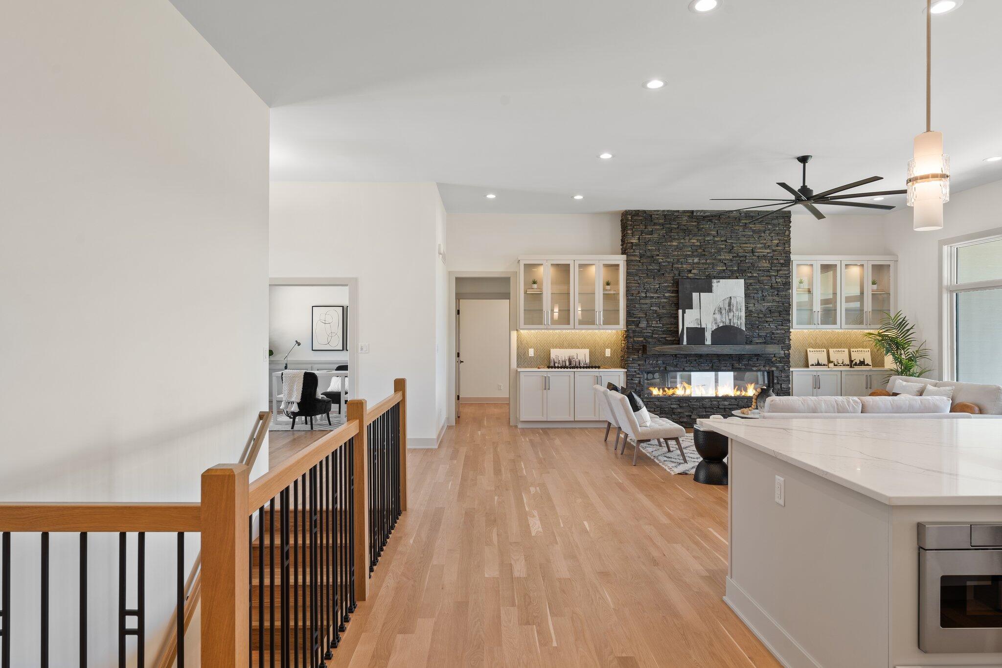 444 Donna Drive Munster, IN 46321 - Photo 23 of 63 2048x1365