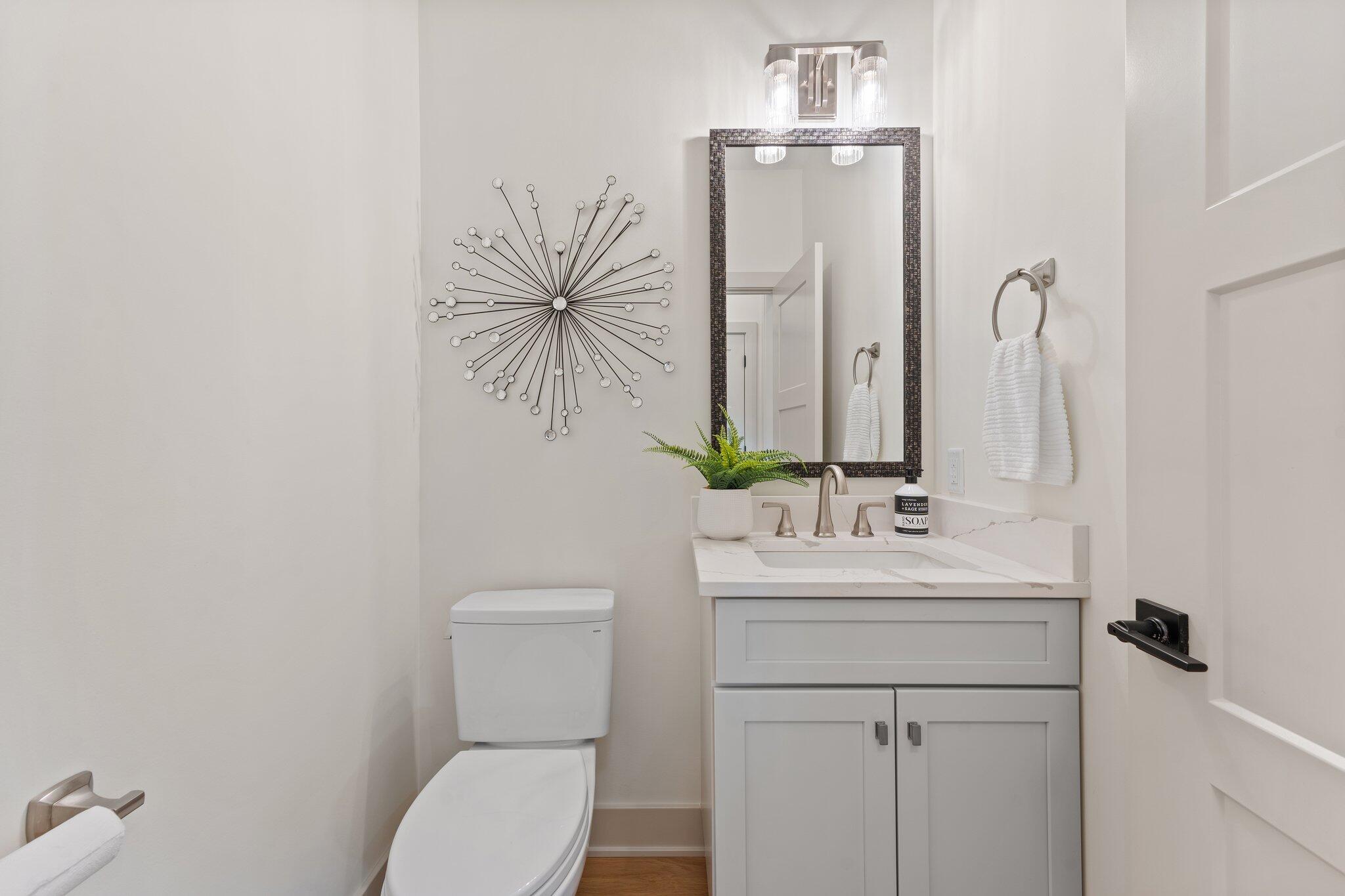 444 Donna Drive Munster, IN 46321 - Photo 29 of 63 2048x1365