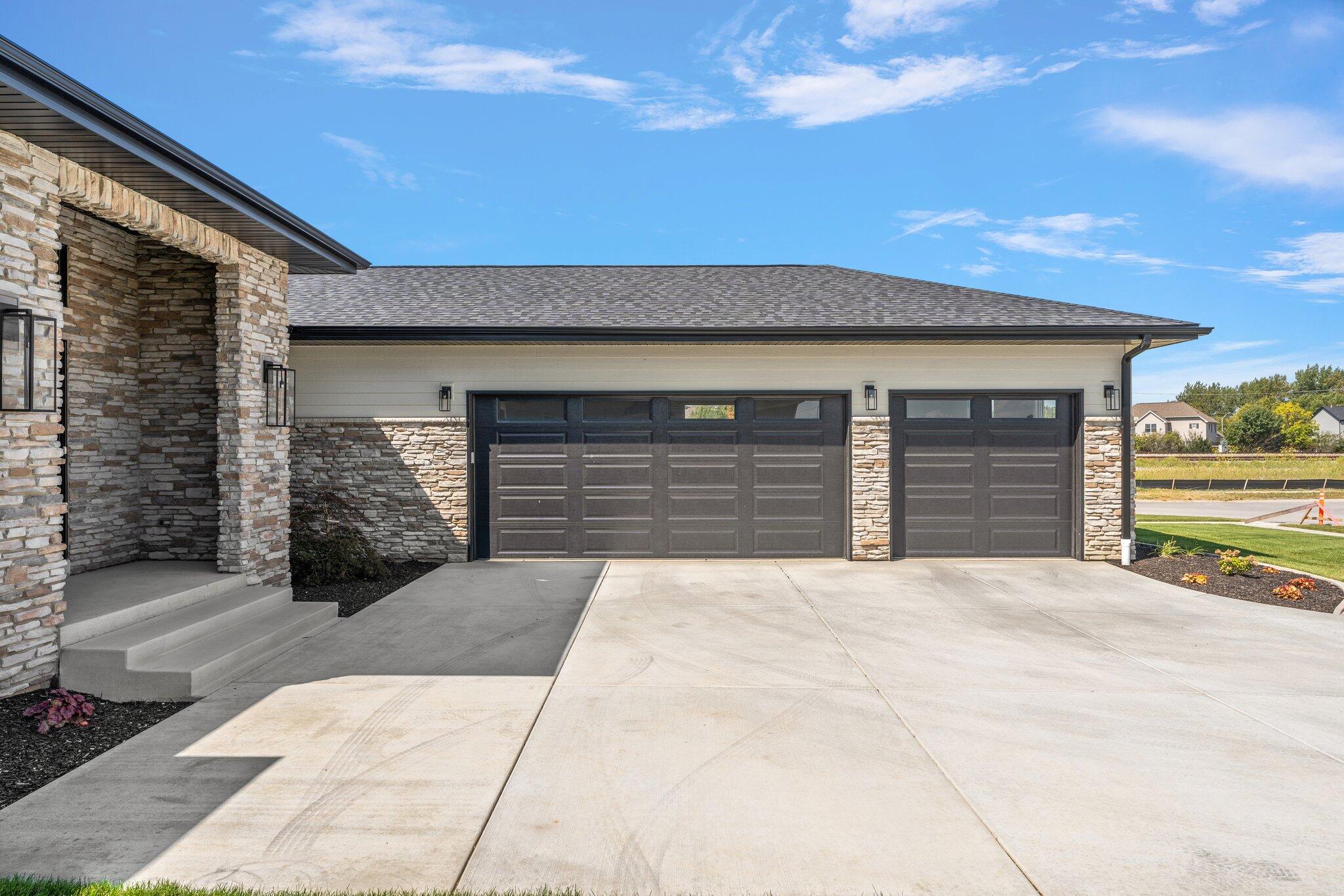 444 Donna Drive Munster, IN 46321 - Photo 52 of 63 2048x1365