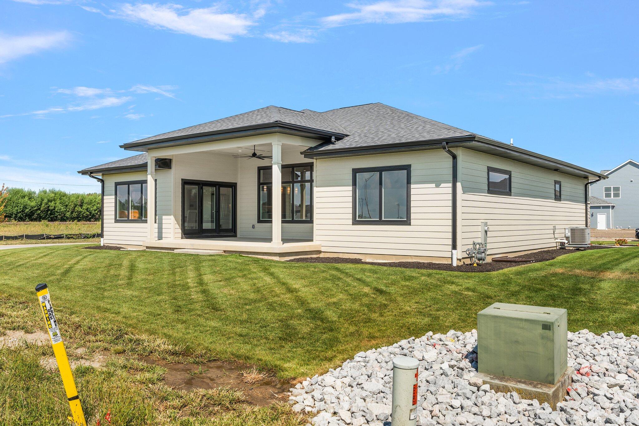 444 Donna Drive Munster, IN 46321 - Photo 54 of 63 2048x1365