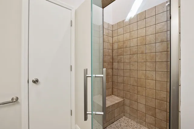 $425,000 | 9535 South Fairfield Avenue, Evergreen Park, IL 60805