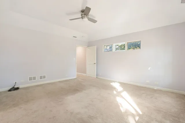 $425,000 | 9535 South Fairfield Avenue, Evergreen Park, IL 60805