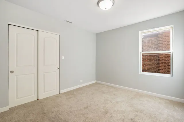 $425,000 | 9535 South Fairfield Avenue, Evergreen Park, IL 60805