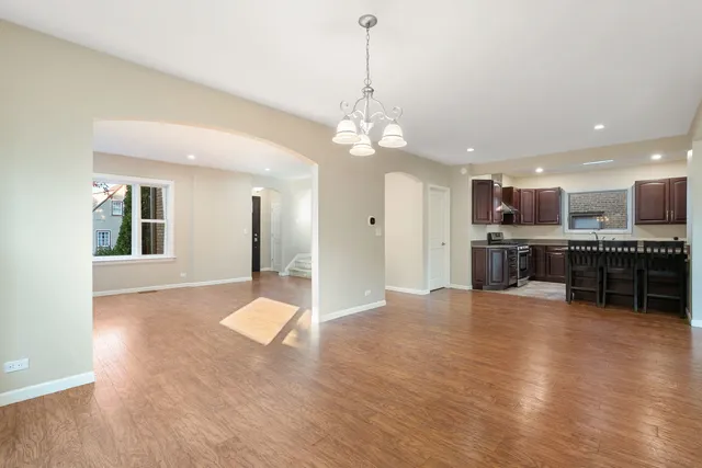 $425,000 | 9535 South Fairfield Avenue, Evergreen Park, IL 60805