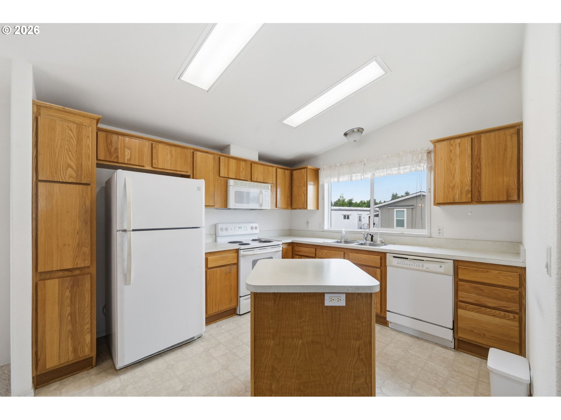 2150 Laura Street, Unit 113 Springfield, OR 97477 - Photo 10 of 28