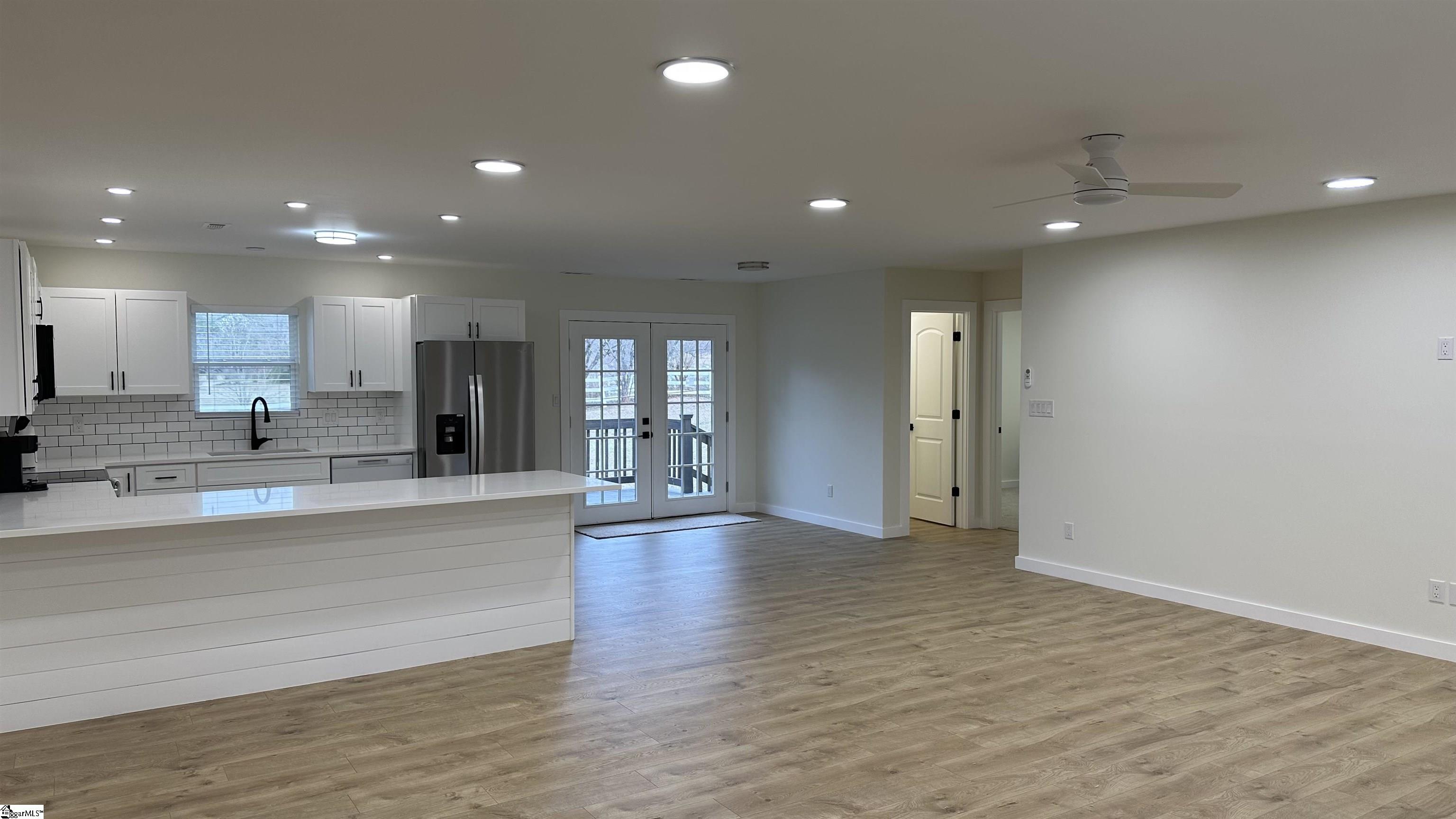 585 Cannon Ford Road Inman, SC 29349 - Photo 3 of 41