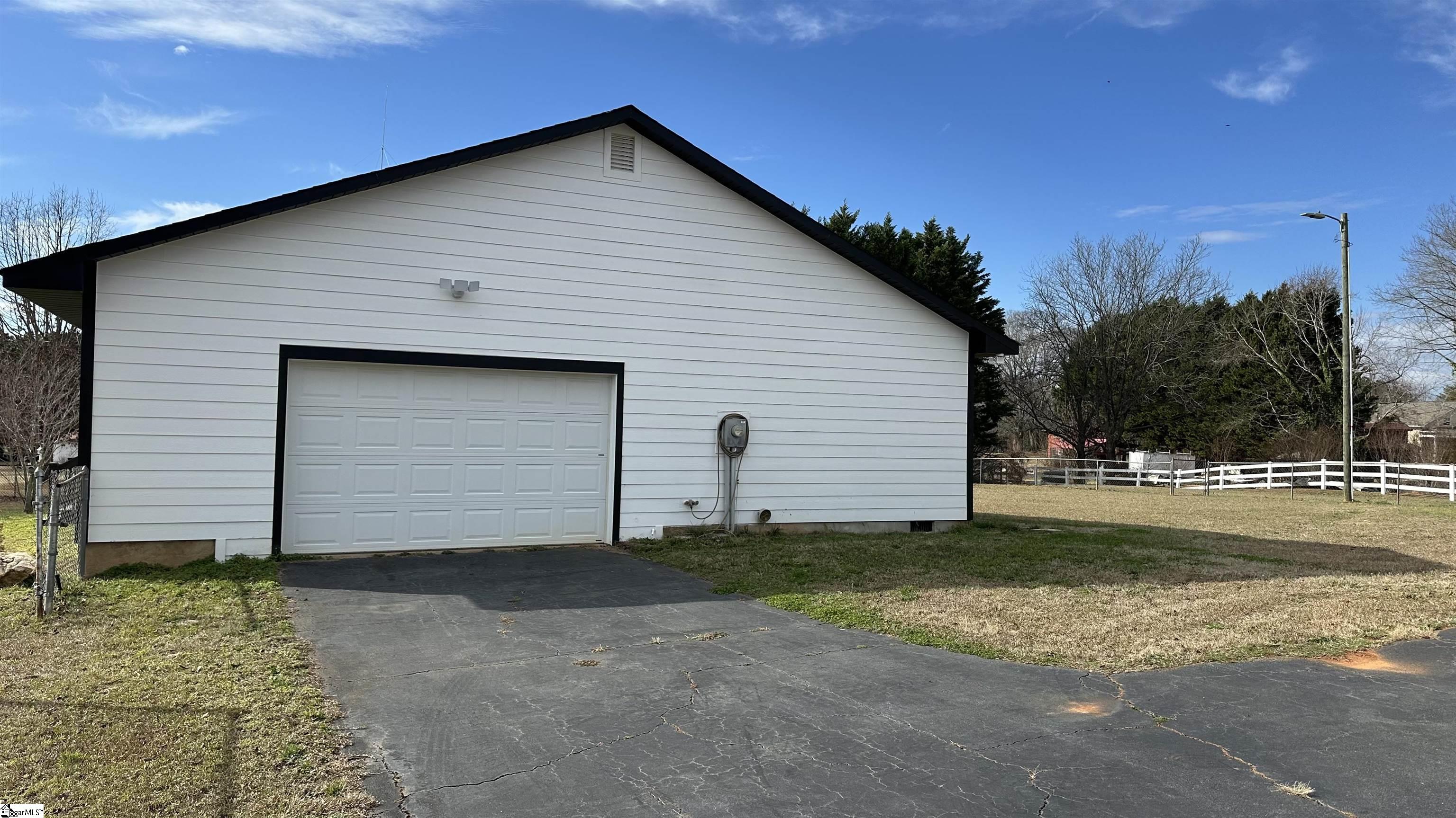 585 Cannon Ford Road Inman, SC 29349 - Photo 35 of 41