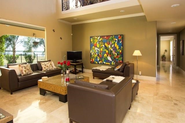 310 Lake Powell Laredo, TX 78041 - Photo 2 of 9 a living room with furniture and a flat screen tv