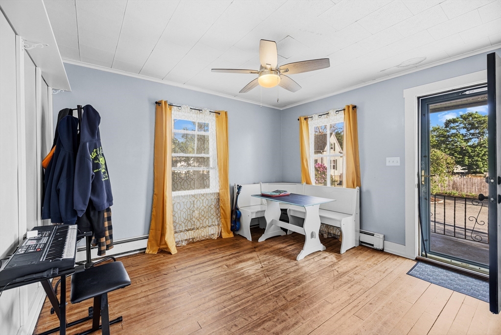 67 Hope Street Acushnet, MA 02743 - Photo 7 of 37