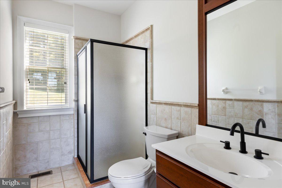 18 Todd Ridge Road Titusville, NJ 08560 - Photo 11 of 54 a bathroom with a sink a toilet and shower
