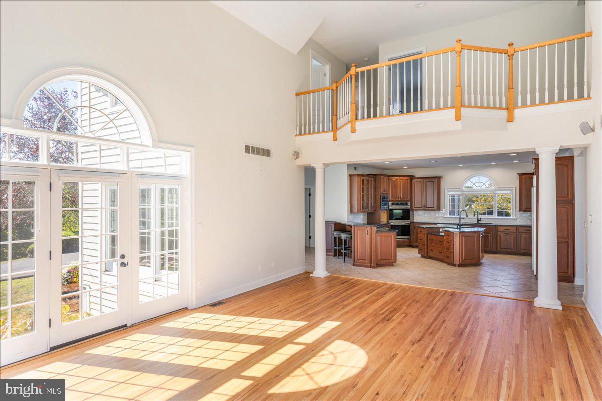 18 Todd Ridge Road Titusville, NJ 08560 - Photo 23 of 54 a bedroom with furniture a kitchen view and a window
