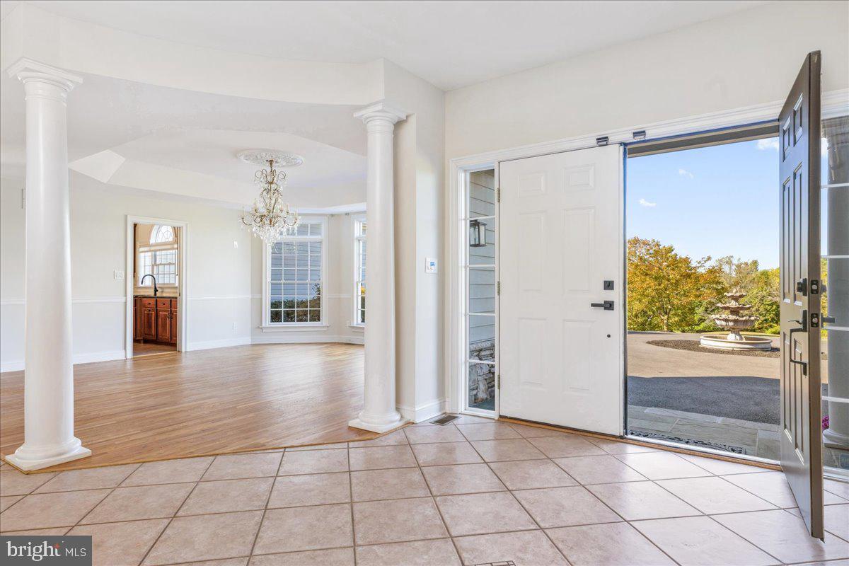 18 Todd Ridge Road Titusville, NJ 08560 - Photo 3 of 54