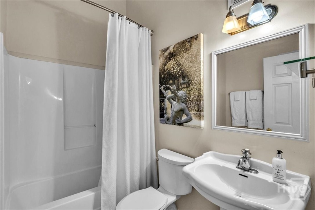 105 Whitaker Street, Unit 302 Savannah, GA 31401 - Photo 16 of 27