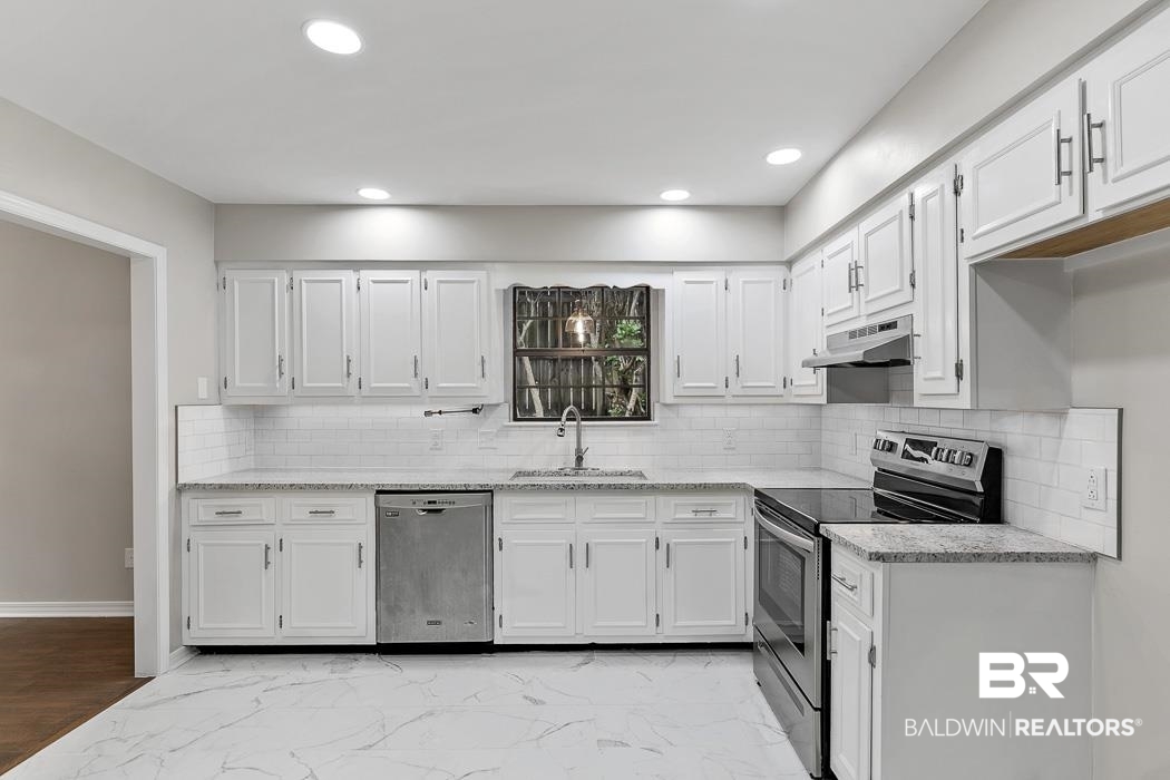 105 Montclair Loop Daphne, AL 36526 - Photo 13 of 30