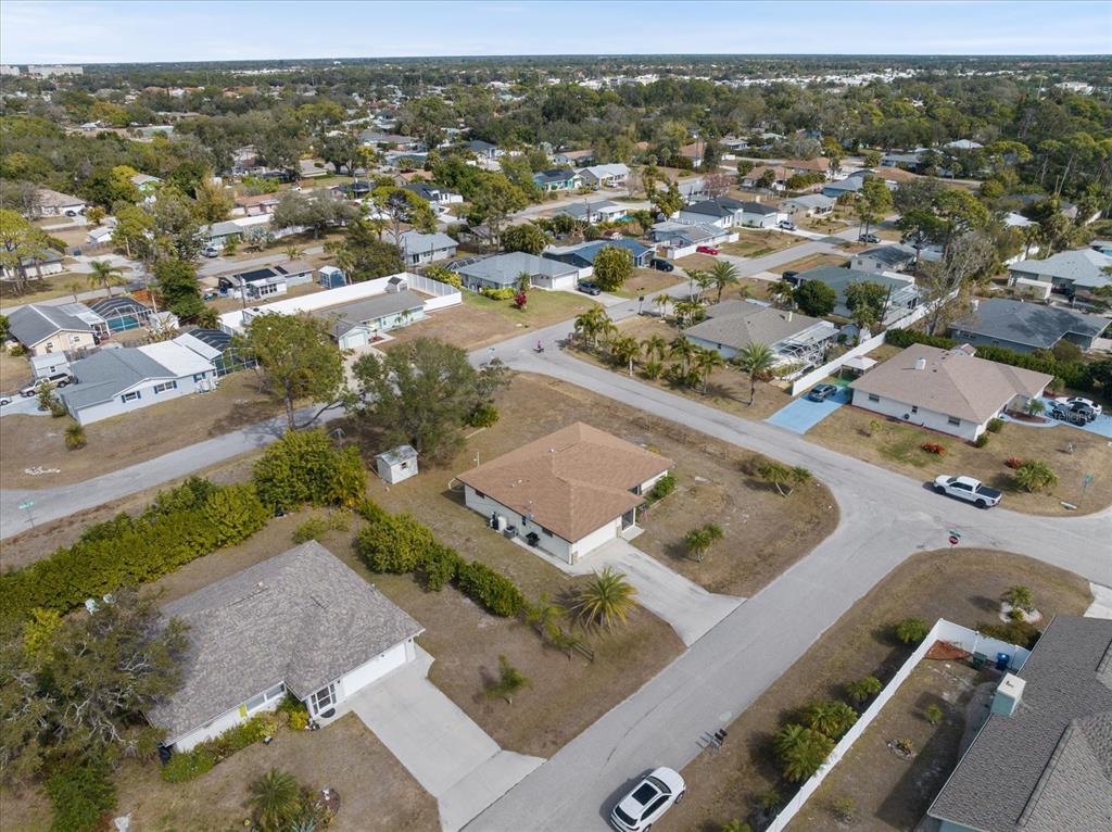 420 Duke Road Venice, FL 34293 - Photo 28 of 31 an aerial view of residential houses with outdoor space
