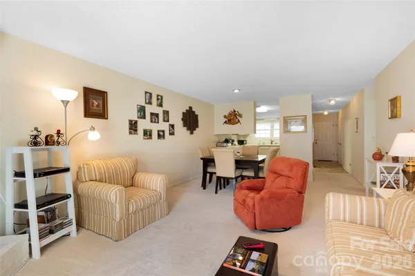 $350,000 | 116 Lakeview Court, Brevard, NC 28712