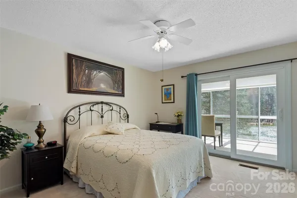 $350,000 | 116 Lakeview Court, Brevard, NC 28712