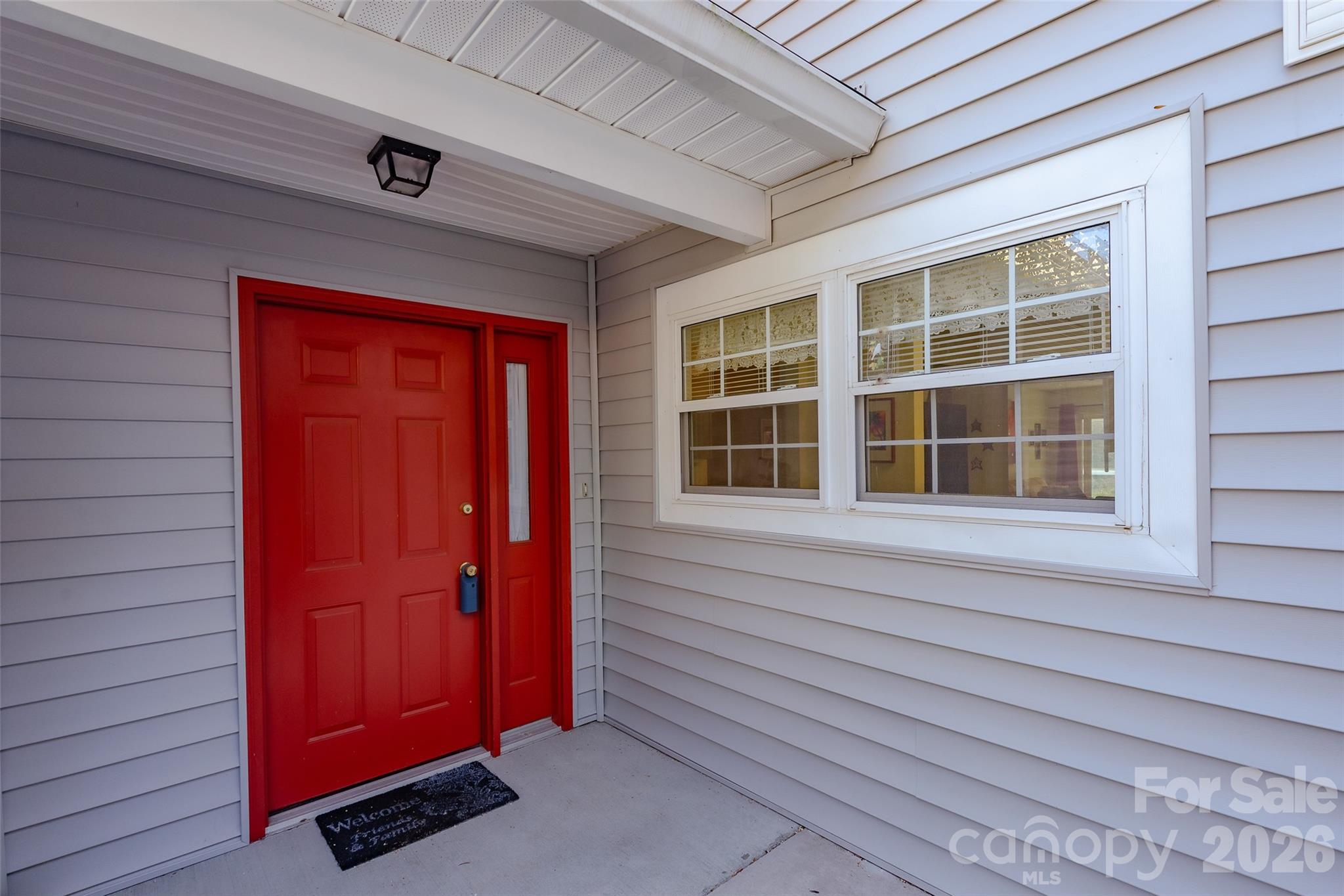 116 Lakeview Court Brevard, NC 28712 - Photo 3 of 43 a view of front door
