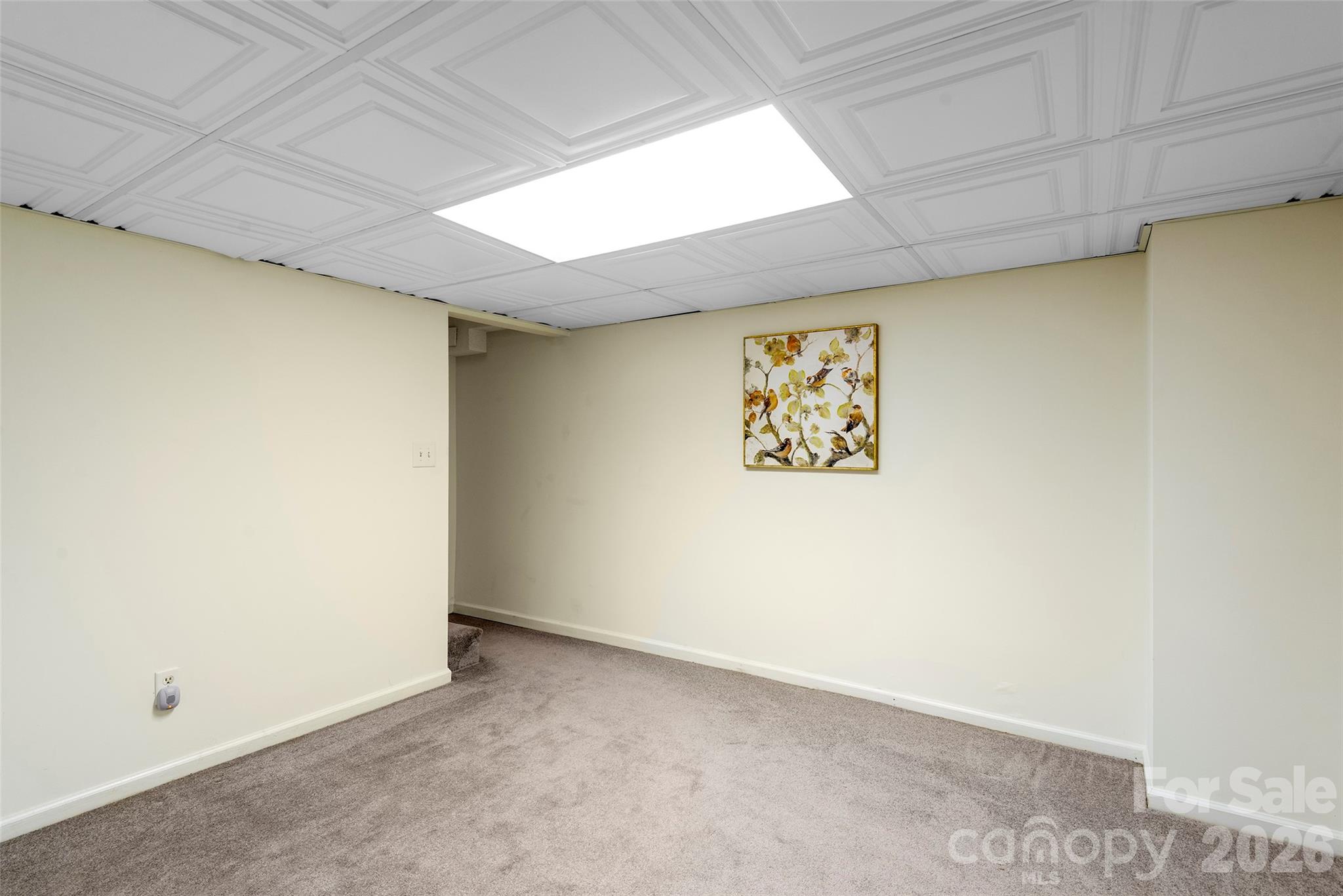 116 Lakeview Court Brevard, NC 28712 - Photo 31 of 43 a view of a hallway