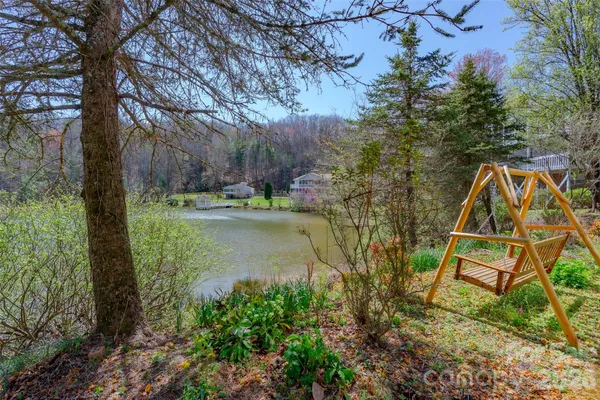 $350,000 | 116 Lakeview Court, Brevard, NC 28712